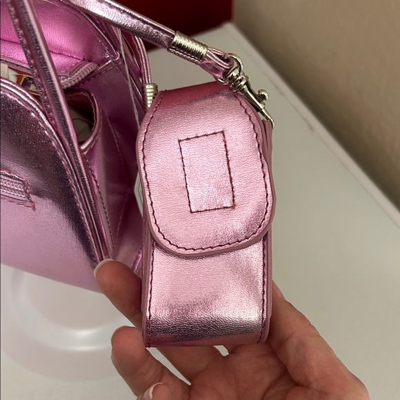 Glamorous Pink Shoulder Bag - Picture 3 of 9
